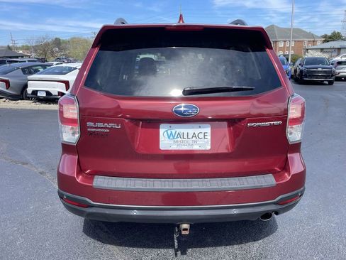 Used 2018 Subaru Forester 2.5i Limited AWD/4WD image 5