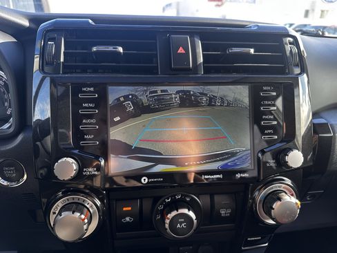 Used 2020 Toyota 4Runner TRD Off-Road Premium image 23