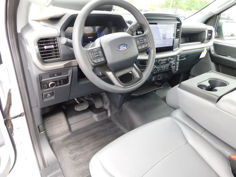 Used 2025 Ford F150 XL RWD image 18