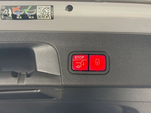 Certified 2024 Mercedes-Benz GLS 580 4MATIC w/ Warmth & Comfort Package image 35