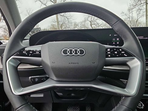 Certified 2025 Audi Q5 Premium Plus w/ Premium Plus image 16