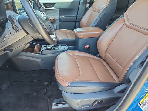 Used 2022 Ford Maverick Lariat w/ Lariat Luxury Package FWD image 18