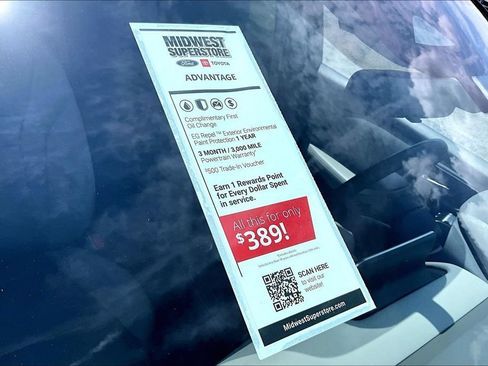 Used 2025 Nissan Rogue SV AWD/4WD image 10