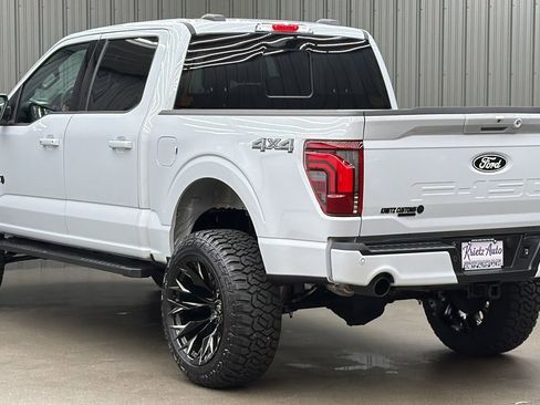 Used 2025 Ford F150 Lariat image 3