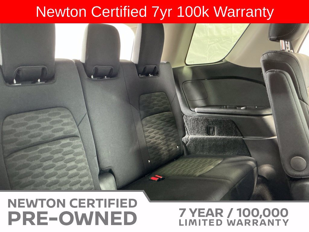 Used 2025 Nissan Pathfinder SV w/ SV Premium Package FWD image 24
