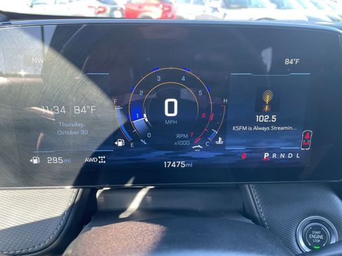 Used 2025 Chevrolet Equinox LT image 39