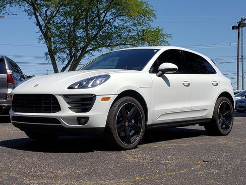 Used 2017 Porsche Macan S AWD/4WD image 1