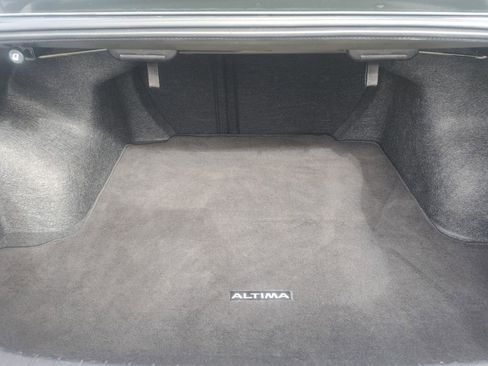 Used 2025 Nissan Altima 2.5 SV image 27