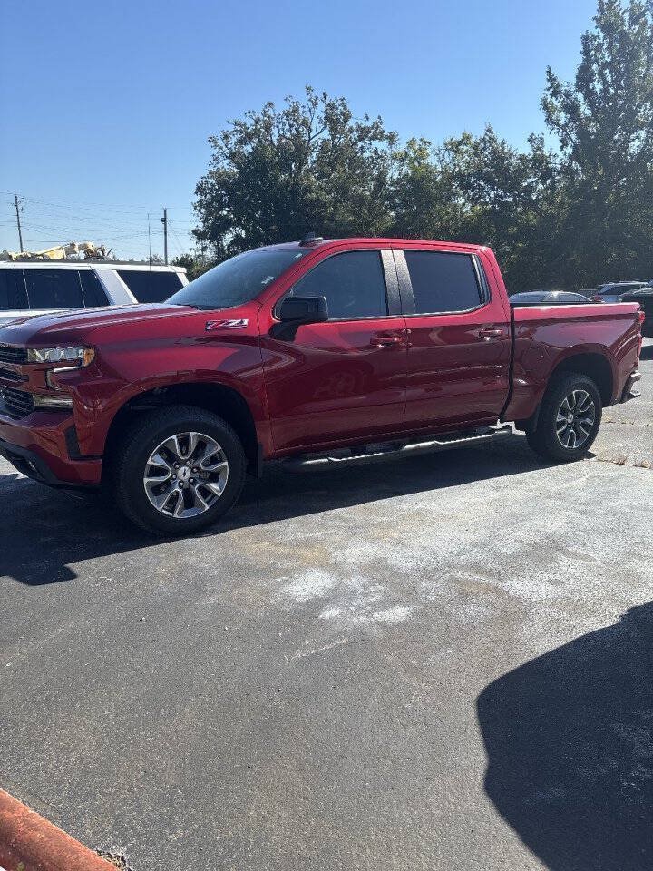 Used 2021 Chevrolet Silverado 1500 RST AWD/4WD image 2