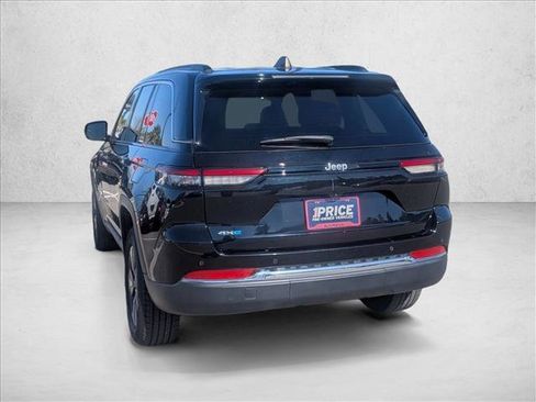 Used 2024 Jeep Grand Cherokee Limited 4xe image 7