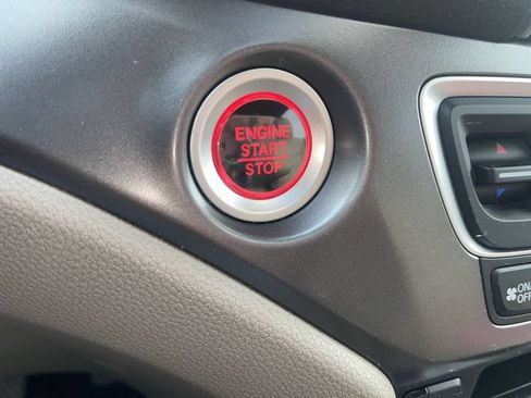Used 2022 Honda Pilot Special Edition image 15