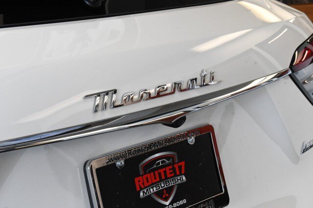 Used 2023 Maserati Levante GT AWD/4WD image 17