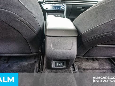 Used 2025 Hyundai Sonata SEL FWD image 30