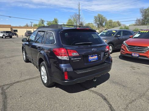 Used 2014 Subaru Outback 2.5i Premium AWD/4WD image 13