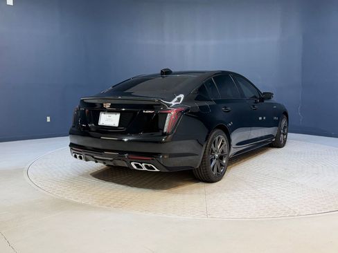 New 2026 Cadillac CT5 V w/ Technology Package AWD/4WD image 9