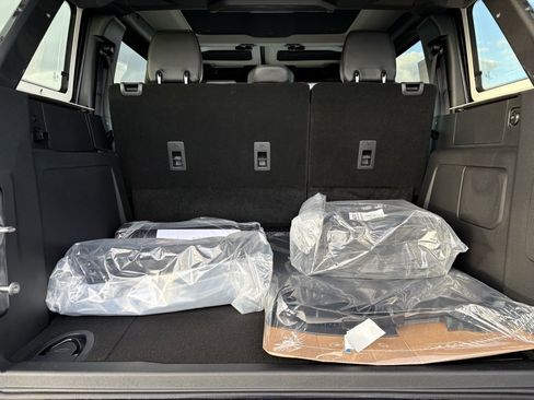 New 2025 Ford Bronco Badlands w/ Sasquatch Package image 69