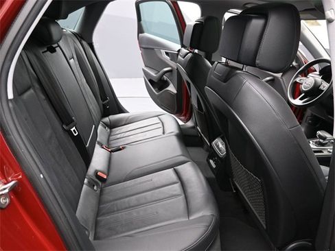 Used 2019 Audi A4 2.0T Premium w/ Convenience Package image 28