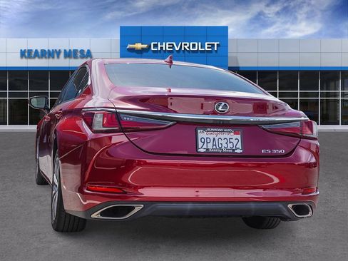 Used 2020 Lexus ES 350 w/ Premium Package FWD image 4