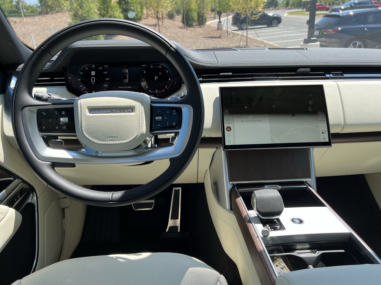 New 2026 Land Rover Range Rover SE AWD/4WD image 4