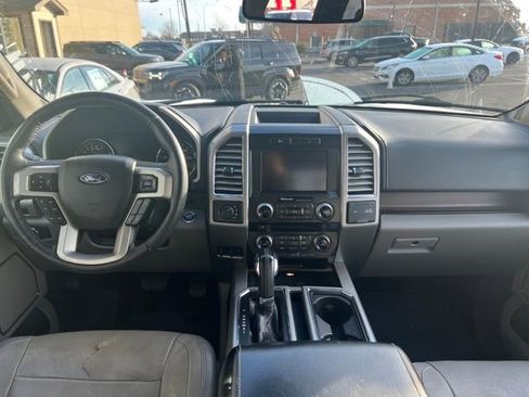 Used 2015 Ford F150 Lariat w/ Equipment Group 502A Luxury image 8