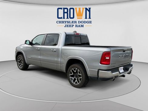 Used 2025 RAM 1500 Laramie AWD/4WD image 5