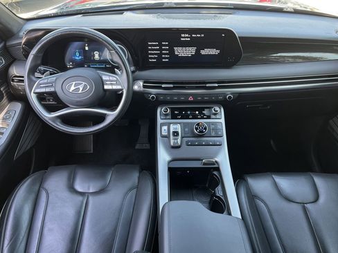 Used 2024 Hyundai Palisade Calligraphy image 9
