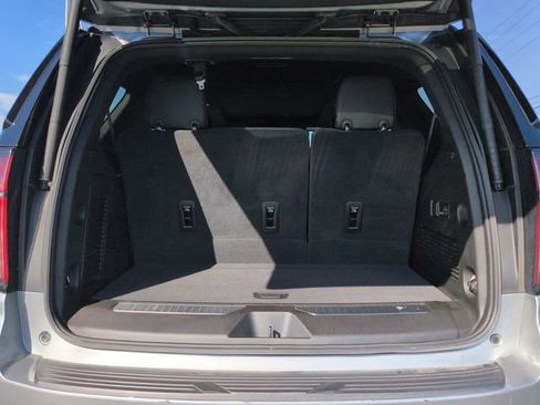 Certified 2024 Chevrolet Tahoe Z71 w/ Luxury Package image 25