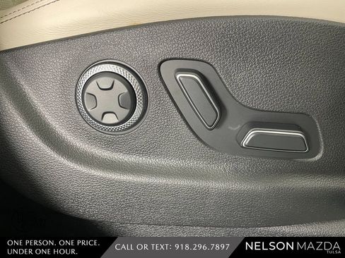 Used 2025 Genesis GV70 3.5T Sport w/ Sport Advanced Package image 52