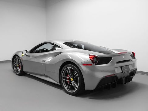 Certified 2018 Ferrari 488 GTB RWD image 65