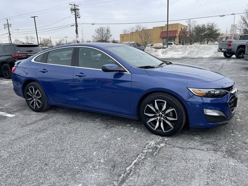 Certified 2023 Chevrolet Malibu RS w/ LPO, Floor Liner Package image 8