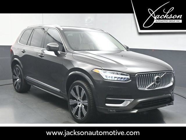Certified 2023 Volvo XC90 B6 Ultimate w/ Protection Package Premier AWD/4WD image 1