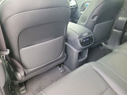 New 2026 Hyundai Ioniq 9 SEL image 12