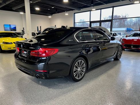 Used 2019 BMW 530e xDrive 530e xDrive iPerformance image 2