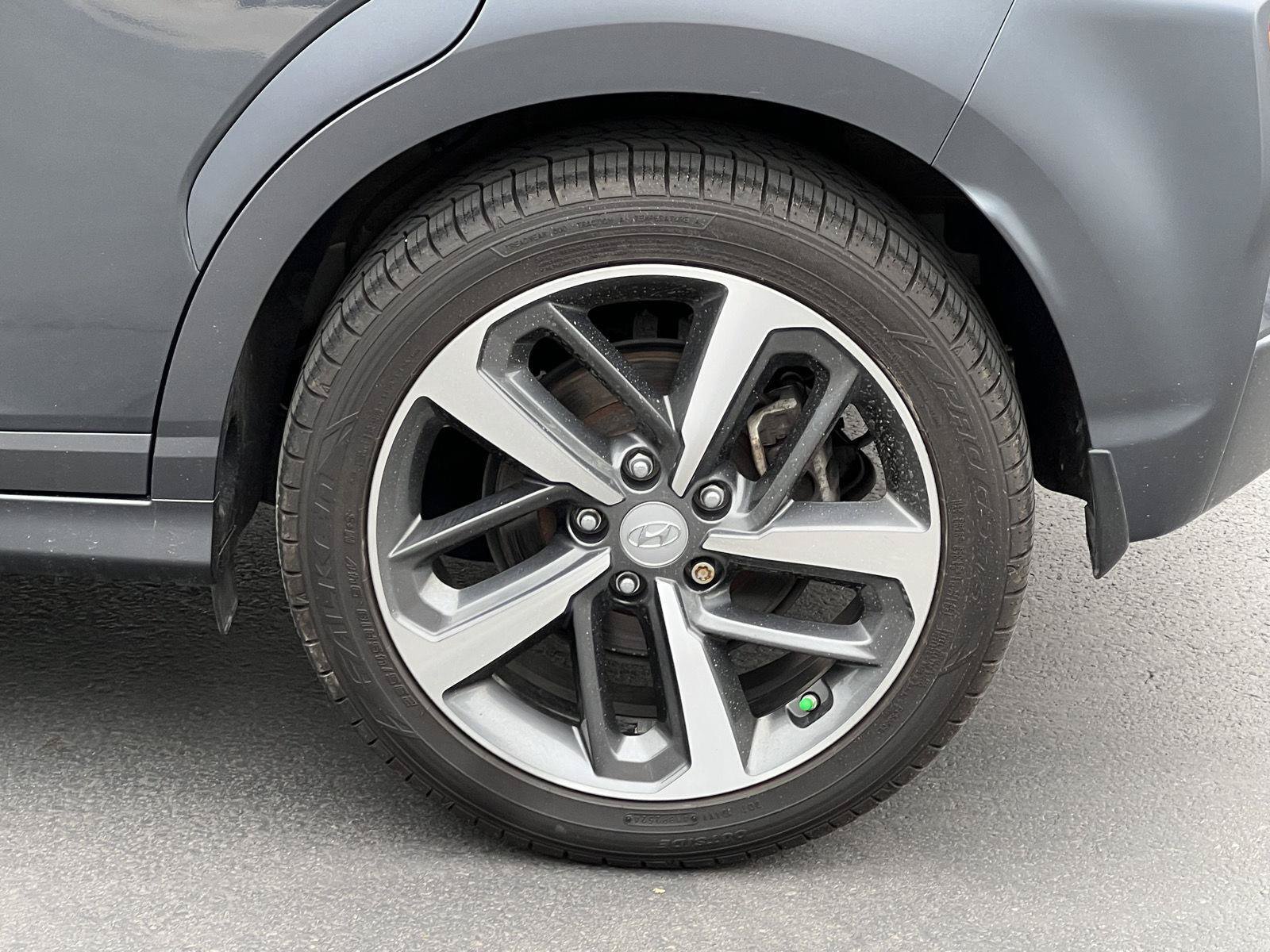 Used 2021 Hyundai Kona Limited AWD/4WD image 8