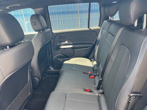 Used 2026 Mercedes-Benz GLB 250 image 18