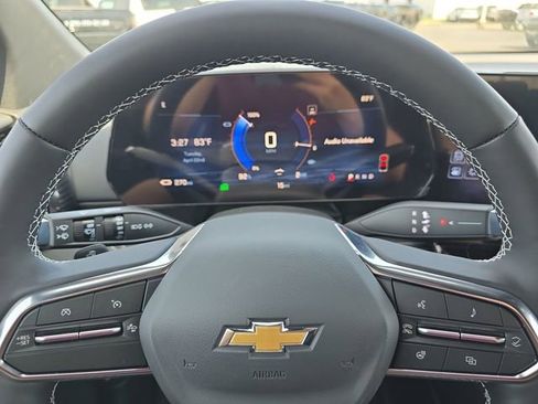 New 2025 Chevrolet Blazer EV LT image 11