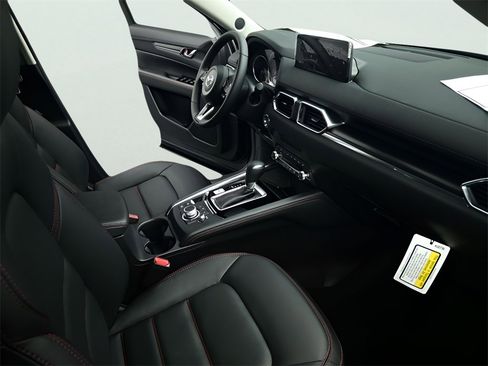 New 2025 MAZDA CX-5 Carbon Edition image 6