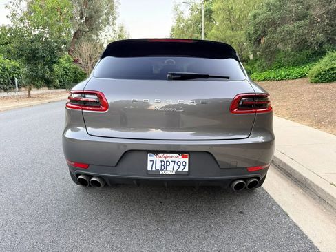 Used 2015 Porsche Macan S image 4