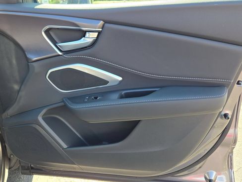 New 2026 Acura RDX SH-AWD image 11
