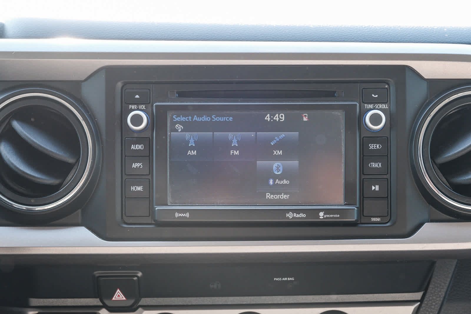 Used 2019 Toyota Tacoma SR5 RWD image 16