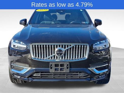 Certified 2023 Volvo XC90 B6 Ultimate w/ Lounge Package image 2