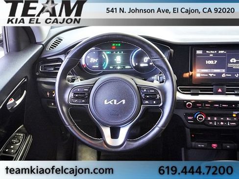 Used 2022 Kia Niro EX FWD image 20