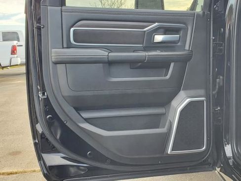 Used 2025 RAM 3500 Laramie image 27