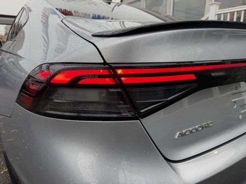 Used 2025 Honda Accord Sport image 15