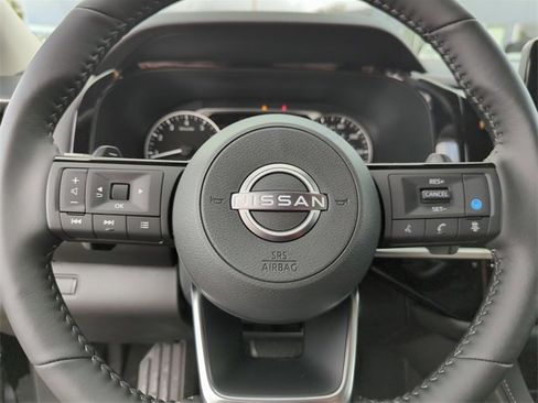 New 2025 Nissan Pathfinder SL image 41