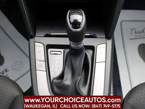 Used 2017 Hyundai Elantra Value Edition image 29