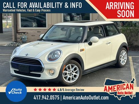Used 2018 MINI Cooper 2-Door Hardtop image 1