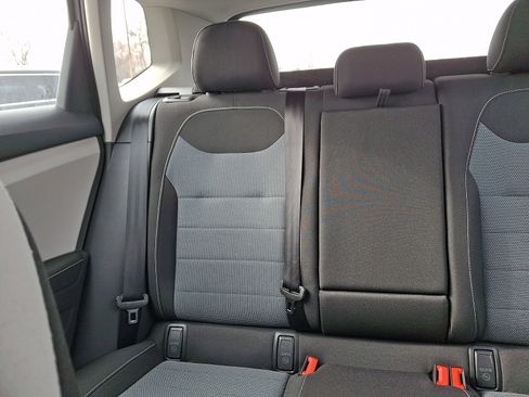 Used 2025 Volkswagen Taos S image 14