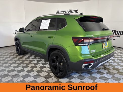 Used 2025 Volkswagen Taos SEL w/ Black Wheel Plus Package image 7