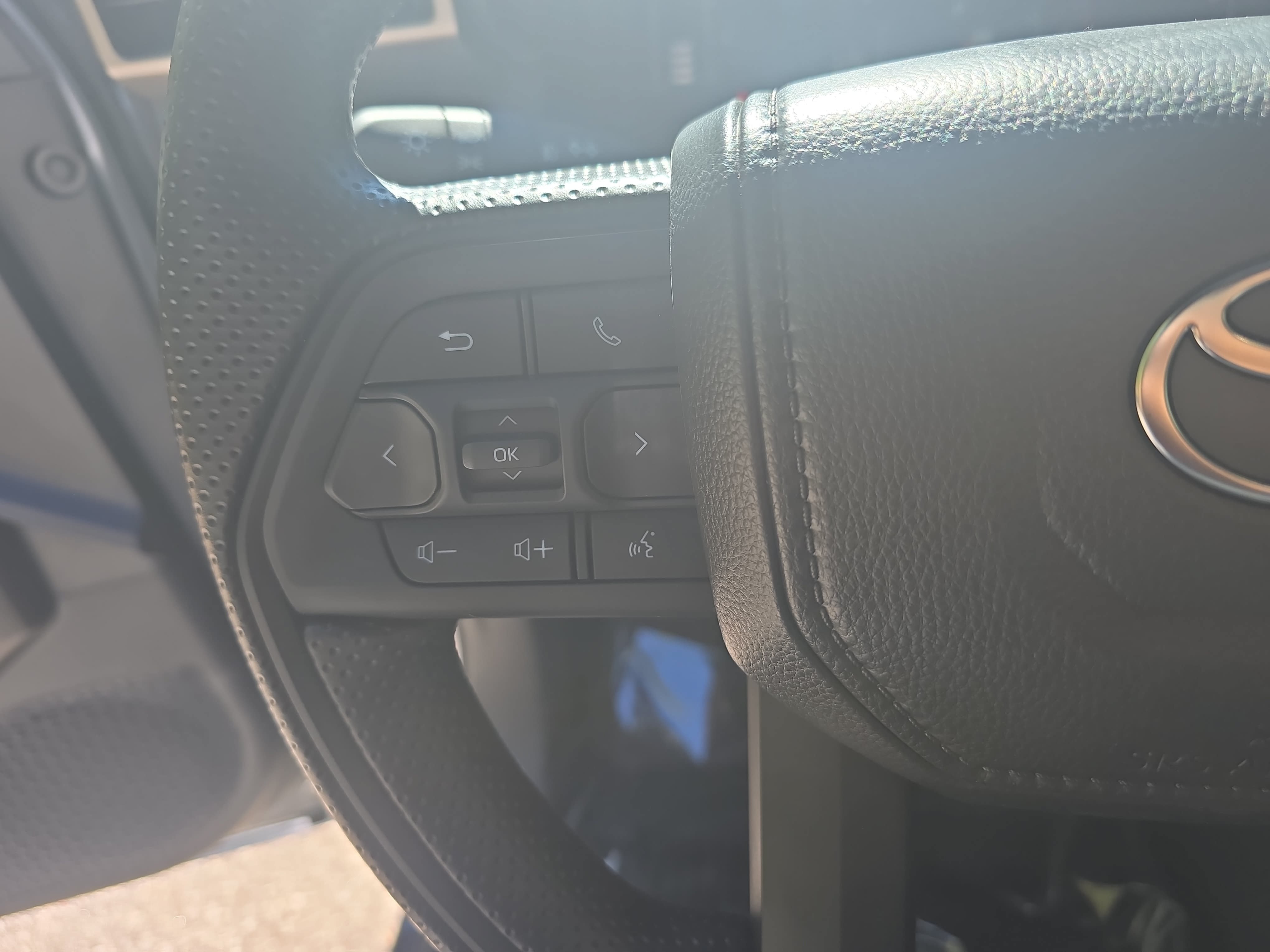 New 2026 Toyota Tacoma SR5 AWD/4WD image 16